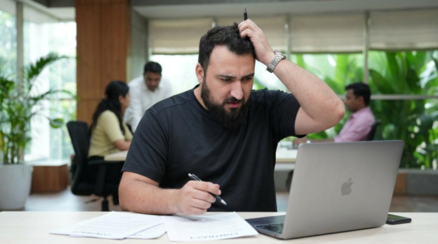 A person looking for a great HubSpot Agency Partner