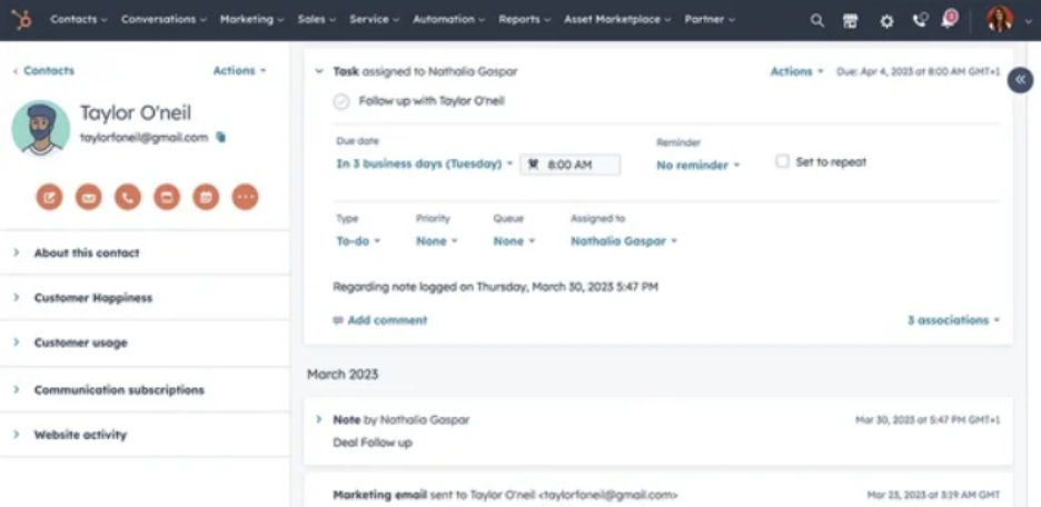 HubSpot contact dashboard